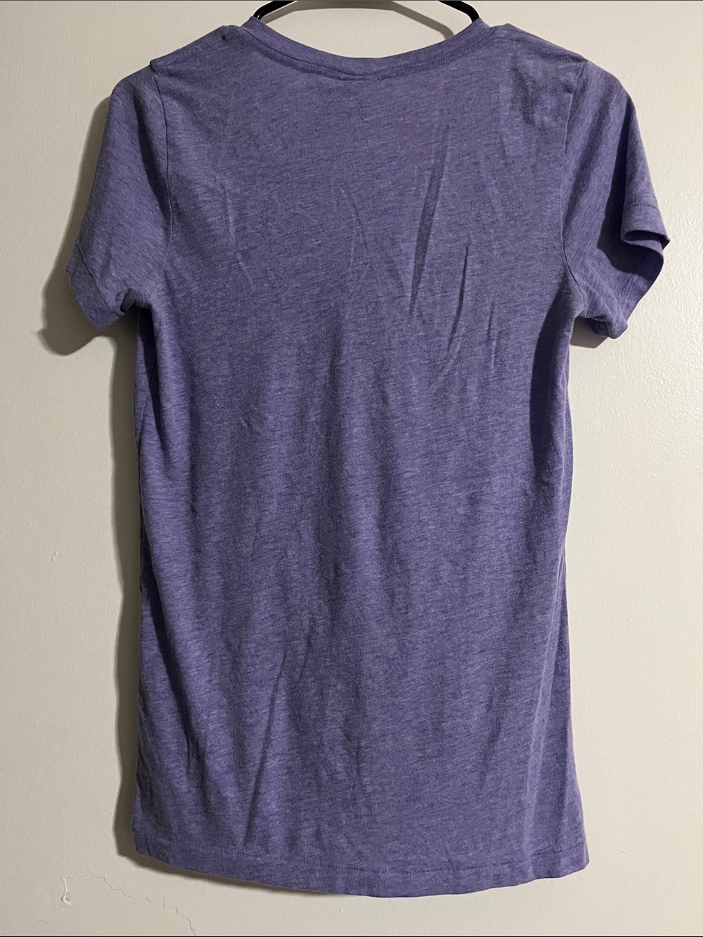 PINK Victoria's Secret Heathered Purple V-Neck Short Sleeve Tee with Front Logo - Picture 4 of 4